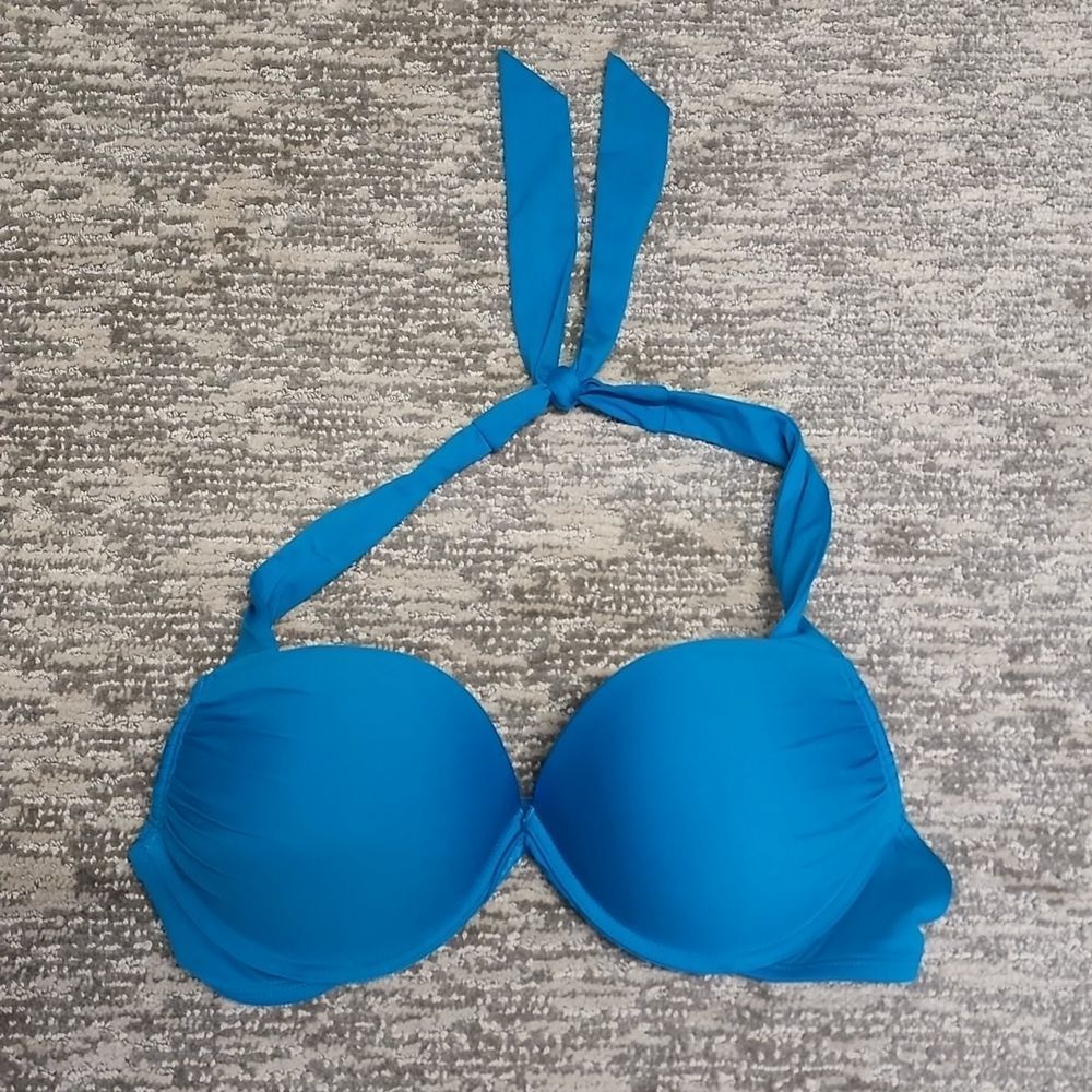 Victoria Secret Bikini 👙 - Picture 8 of 12